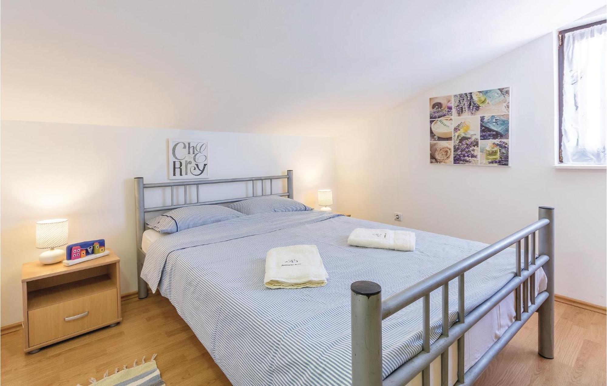 Amazing Apartment In Medulin With Wifi Экстерьер фото